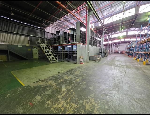 5,057M² WAREHOUSE FOR SALE IN CITY DEEP